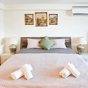 Apartamento Praha Břevnov, Praga