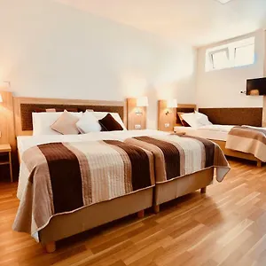  Apartament Jelica Restaurant