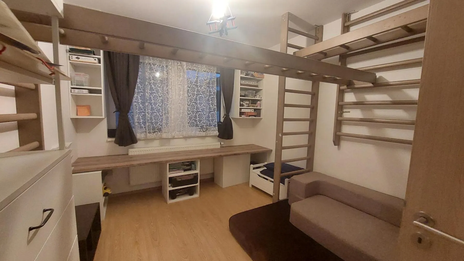 Sauna Apartement, 3 Bedrooms, Praha 8 Apartment Prague