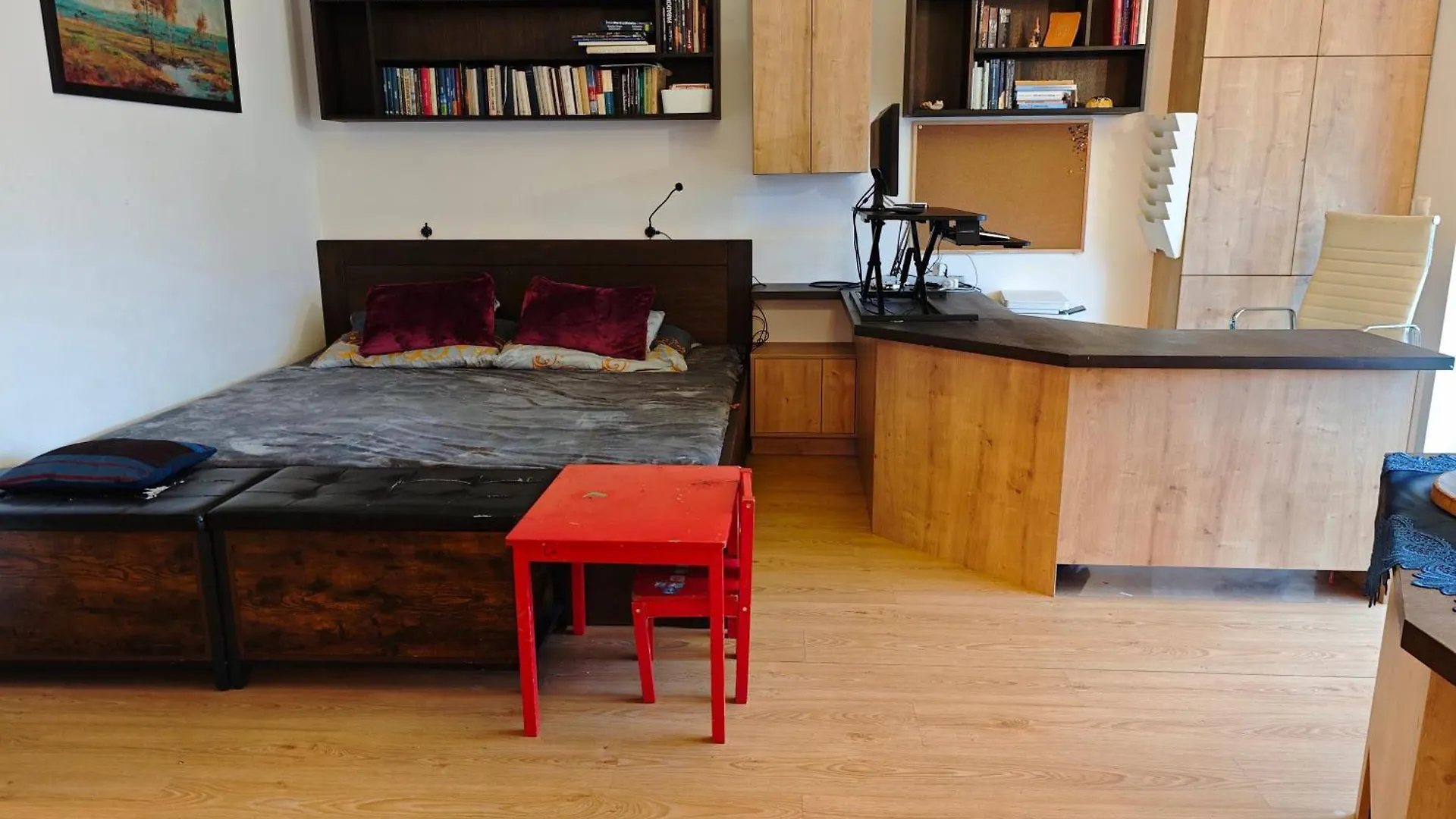 Sauna Apartement, 3 Bedrooms, Praha 8 Czech Republic
