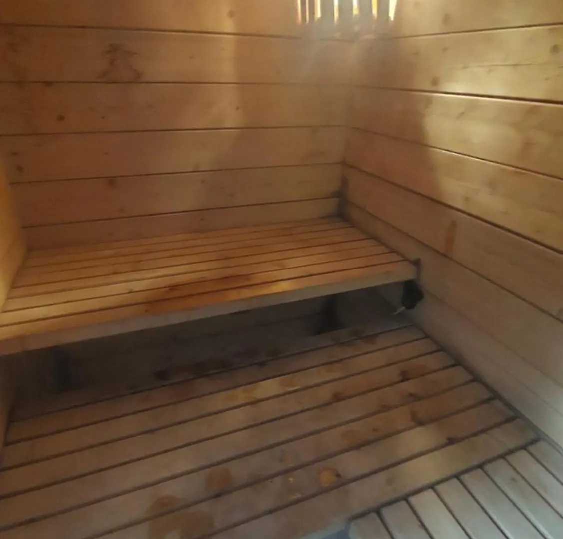 Sauna Apartement, 3 Bedrooms, Praha 8 Apartment